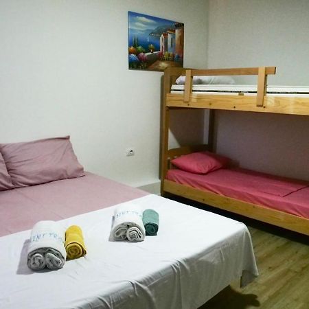 Отель Saint Tropez Durres Bisht Kamez Экстерьер фото