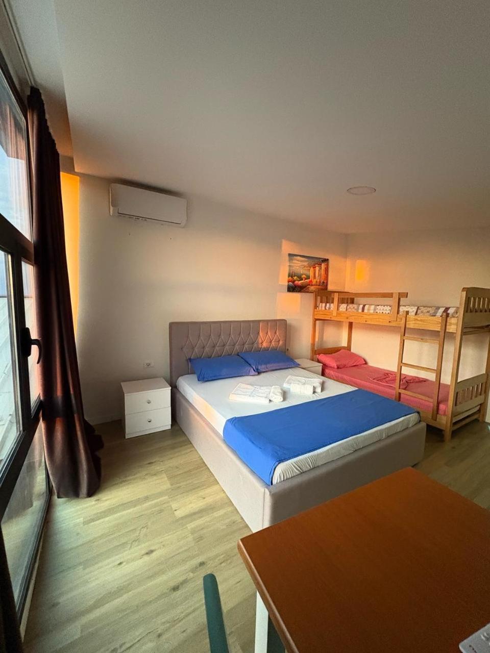 Отель Saint Tropez Durres Bisht Kamez Экстерьер фото